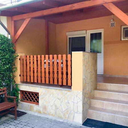 Apartamento Apartman Marina Bük Exterior foto