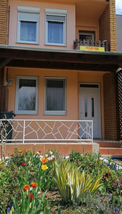 Apartamento Apartman Marina Bük Exterior foto